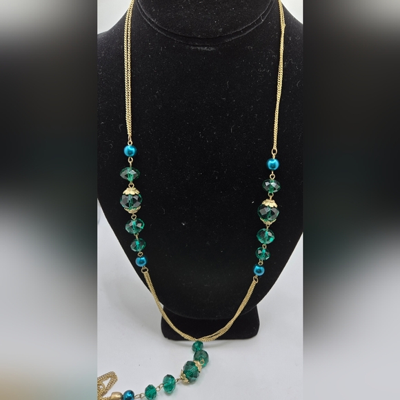 Lavalier Necklace Gold Tone with Teal Green Faceted Glass & Peacock Blue Beads - Picture 2 of 3
